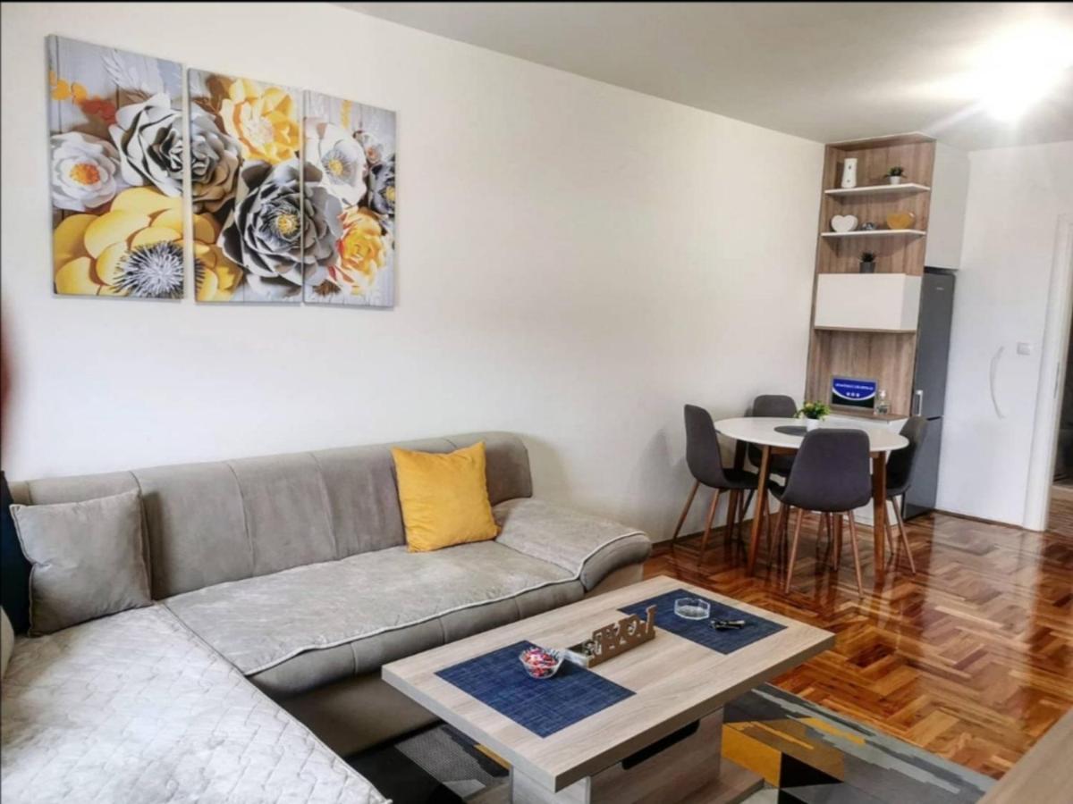 S&D Apartman Lukavica 外观 照片